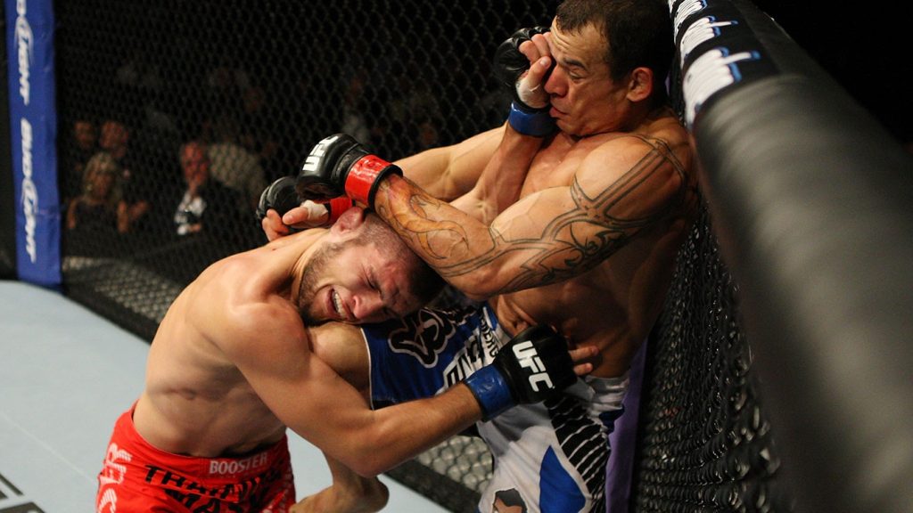 Бой Хабиба Нурмагомедова и Тибау