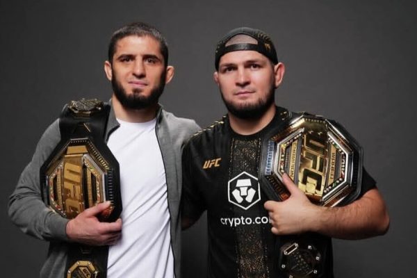 Ислам Махачев и Хабиб Нурмагомедов